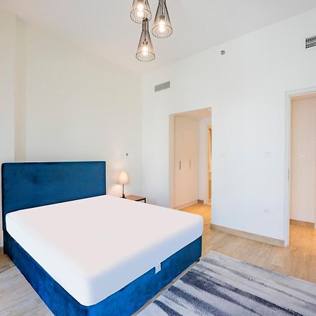 Expo Village Serviced Apartments Дубай Екстериор снимка