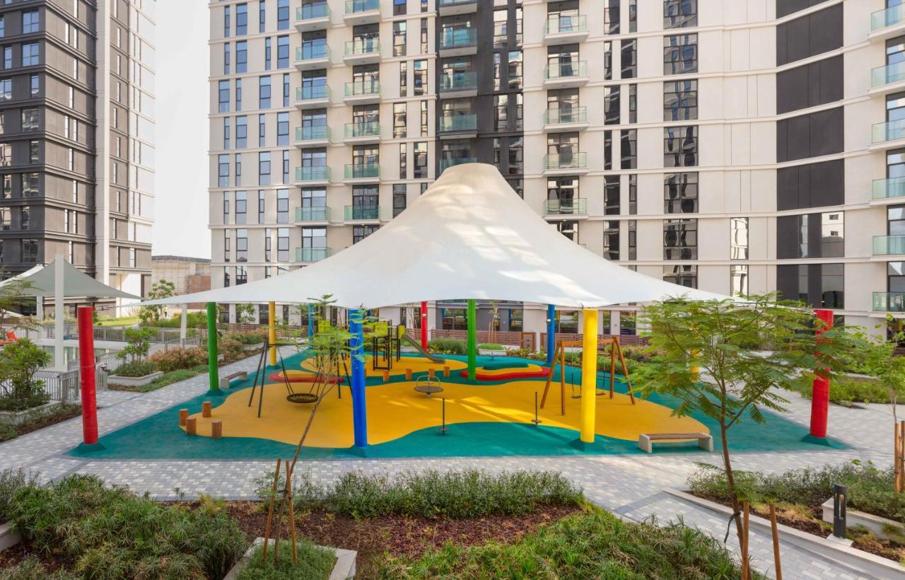 Expo Village Serviced Apartments Дубай Екстериор снимка