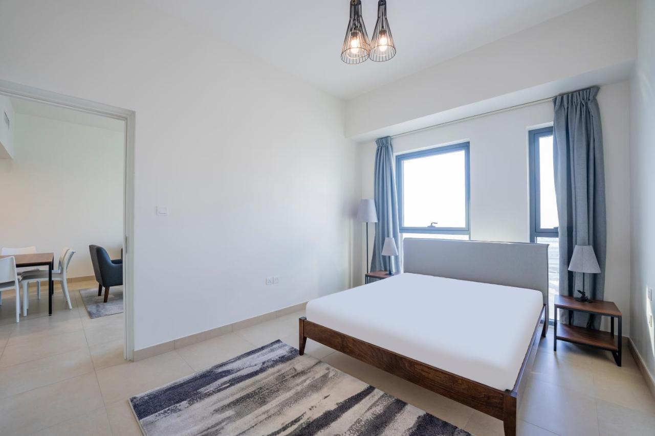 Expo Village Serviced Apartments Дубай Екстериор снимка