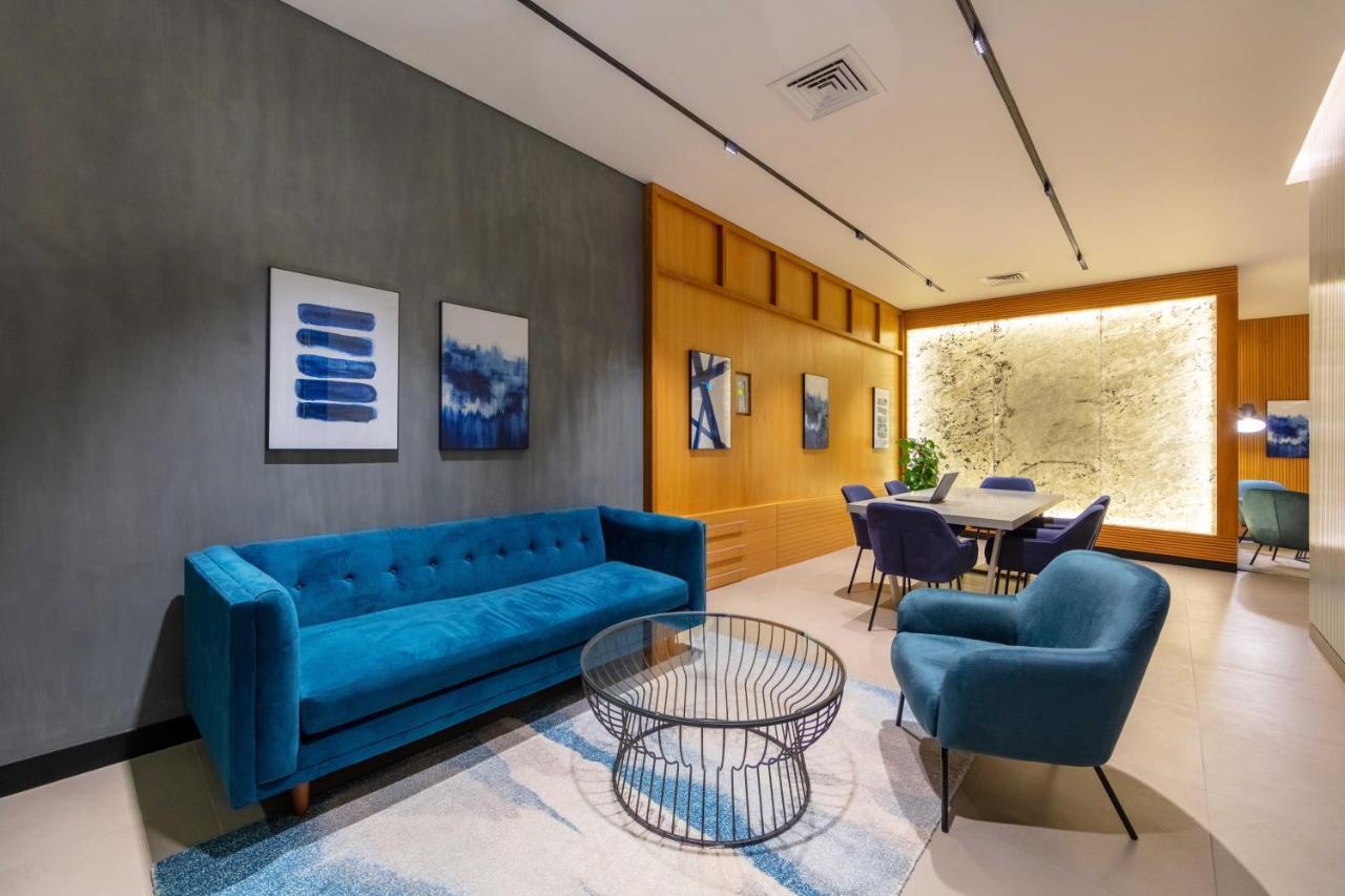 Expo Village Serviced Apartments Дубай Екстериор снимка