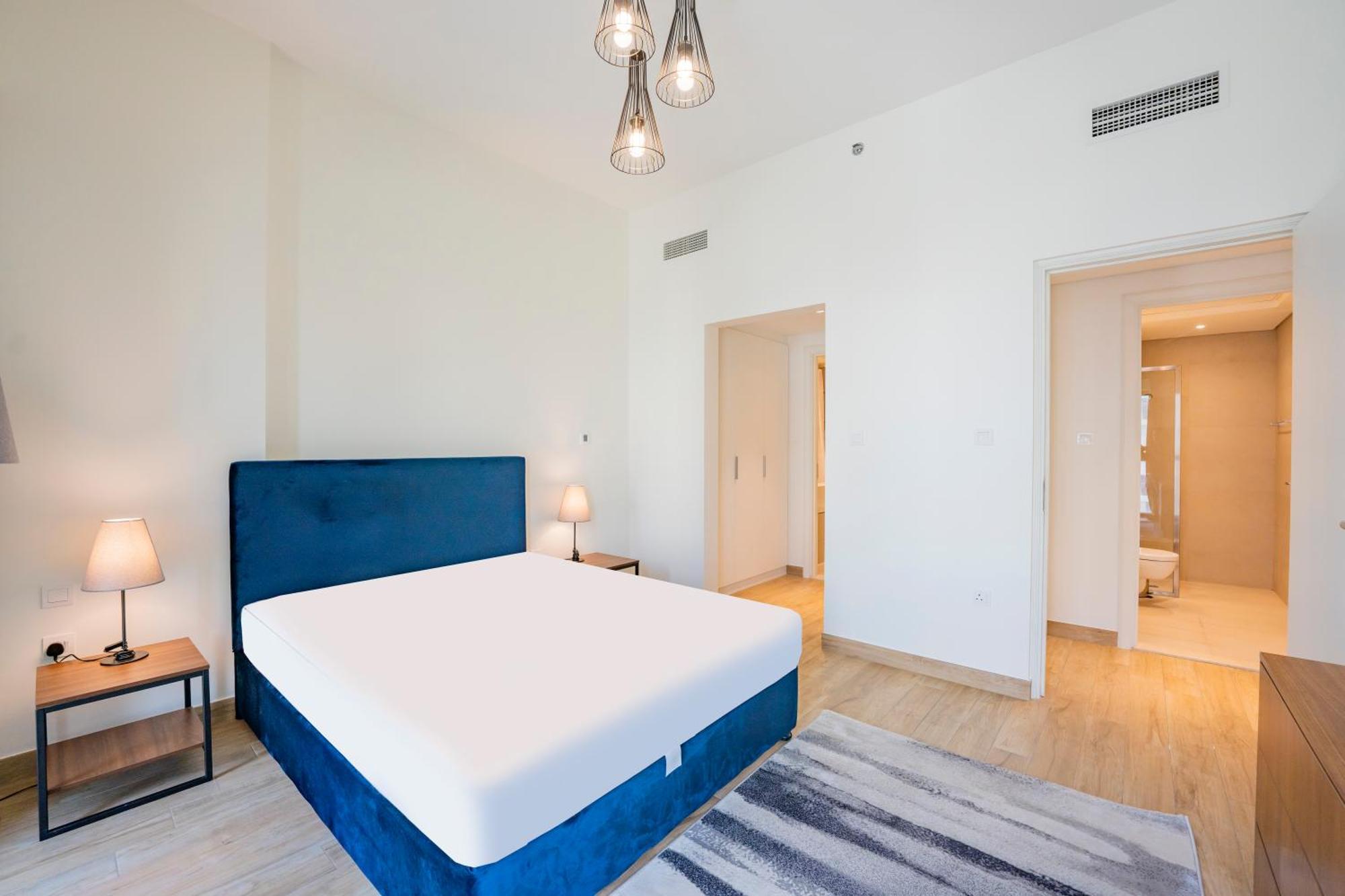 Expo Village Serviced Apartments Дубай Екстериор снимка