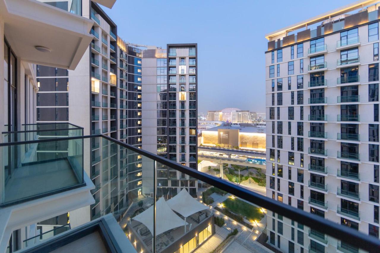 Expo Village Serviced Apartments Дубай Екстериор снимка