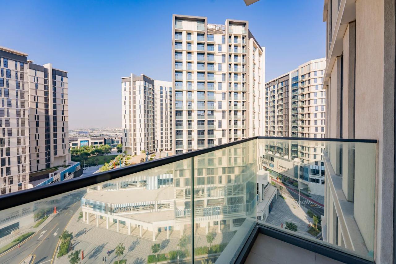 Expo Village Serviced Apartments Дубай Екстериор снимка