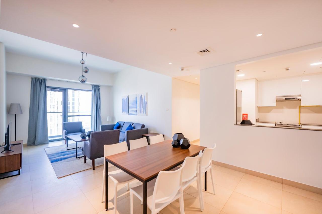 Expo Village Serviced Apartments Дубай Екстериор снимка