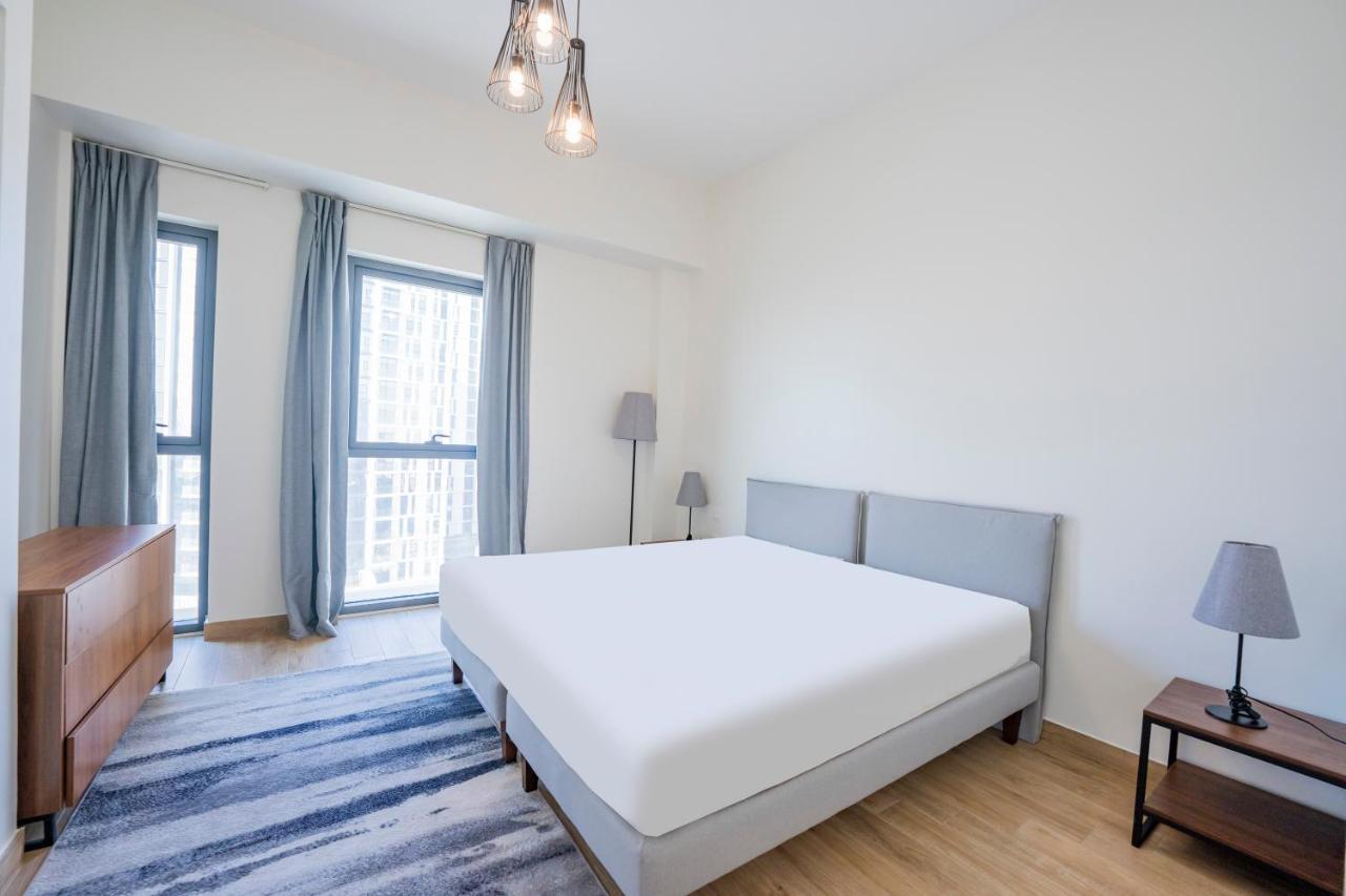 Expo Village Serviced Apartments Дубай Екстериор снимка