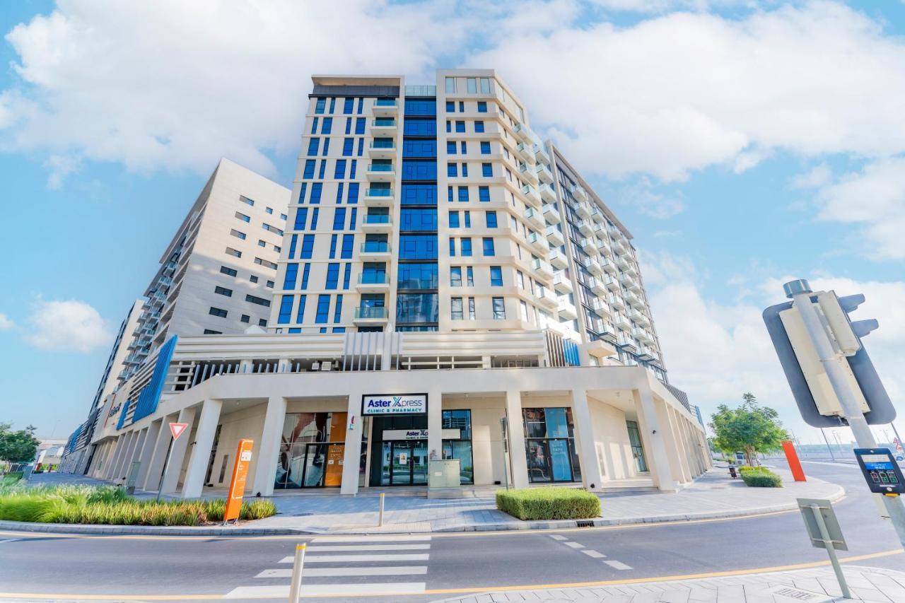 Expo Village Serviced Apartments Дубай Екстериор снимка