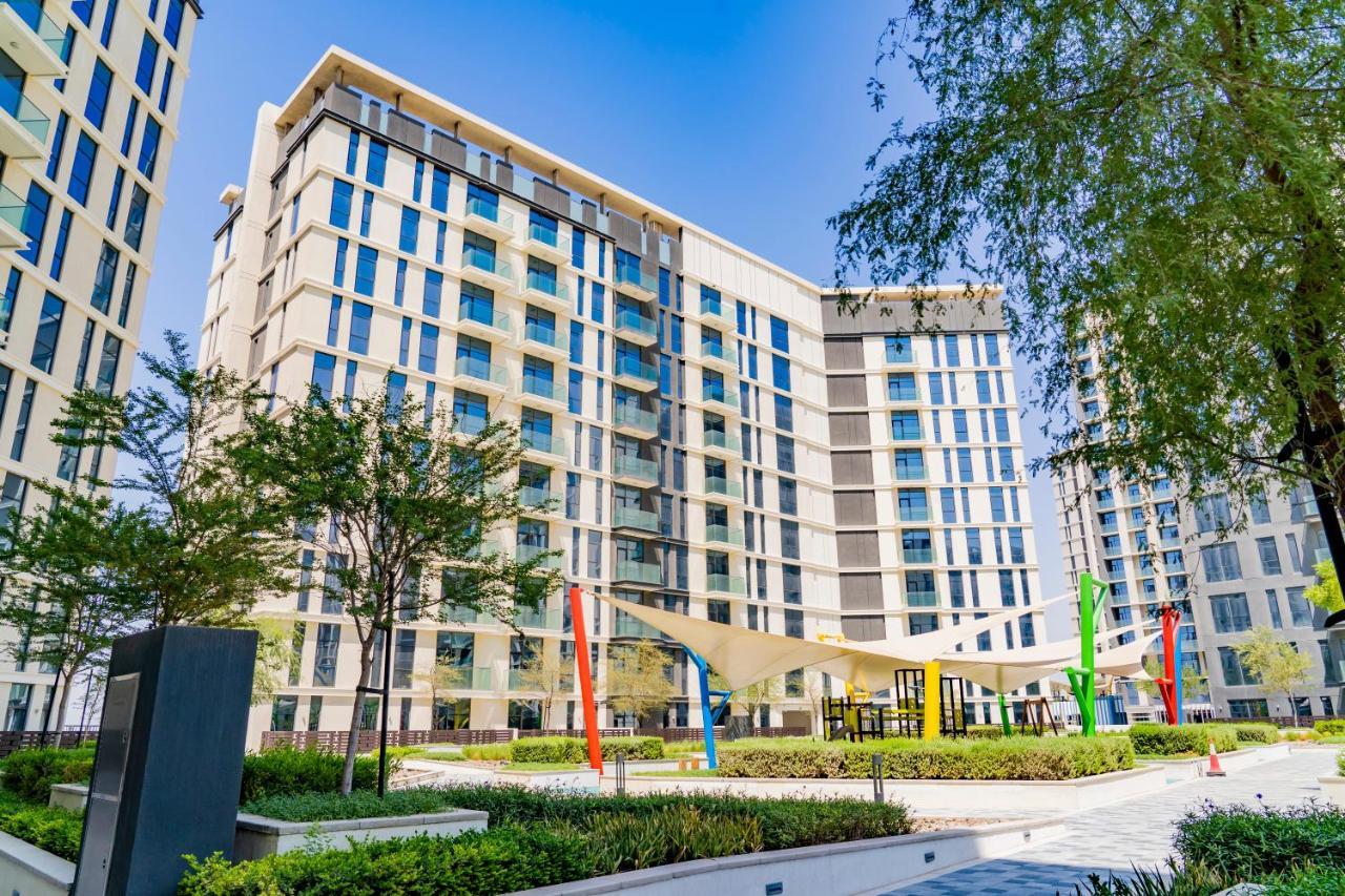 Expo Village Serviced Apartments Дубай Екстериор снимка