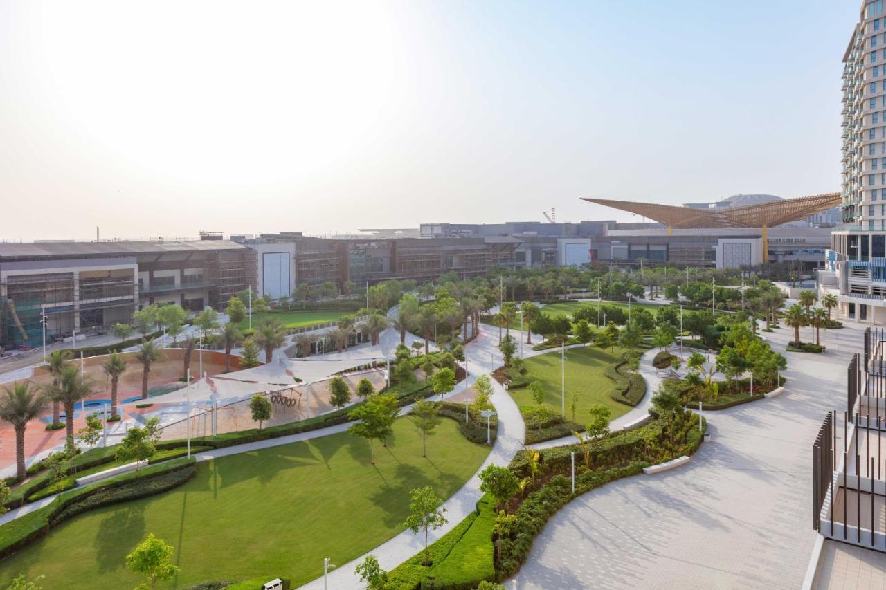 Expo Village Serviced Apartments Дубай Екстериор снимка